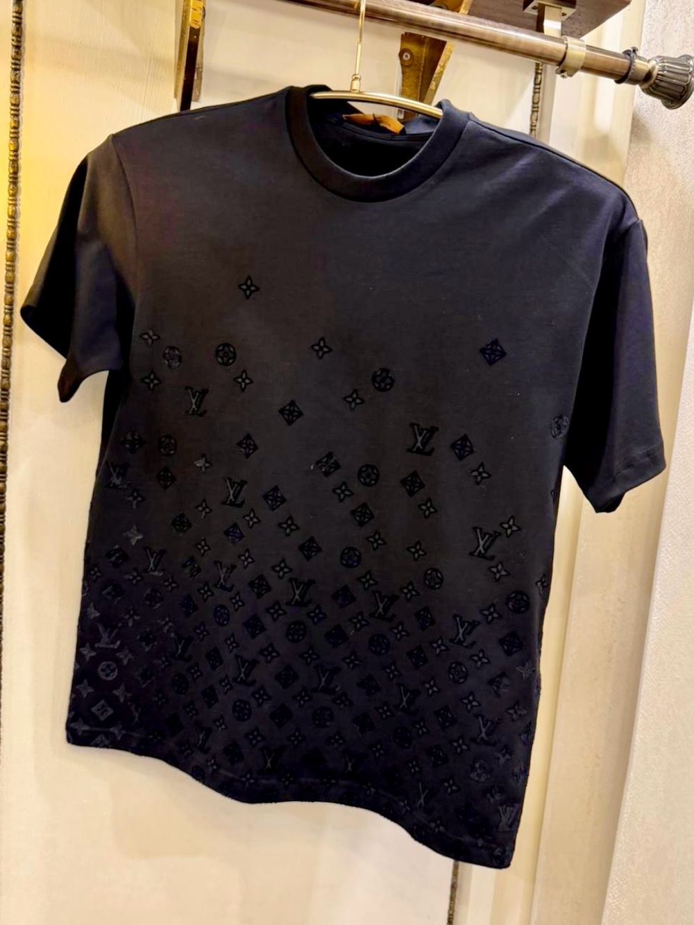 Louis Vuitton Monogram Gradient T-Shirt in black 1:1 SS25 Size M brand new